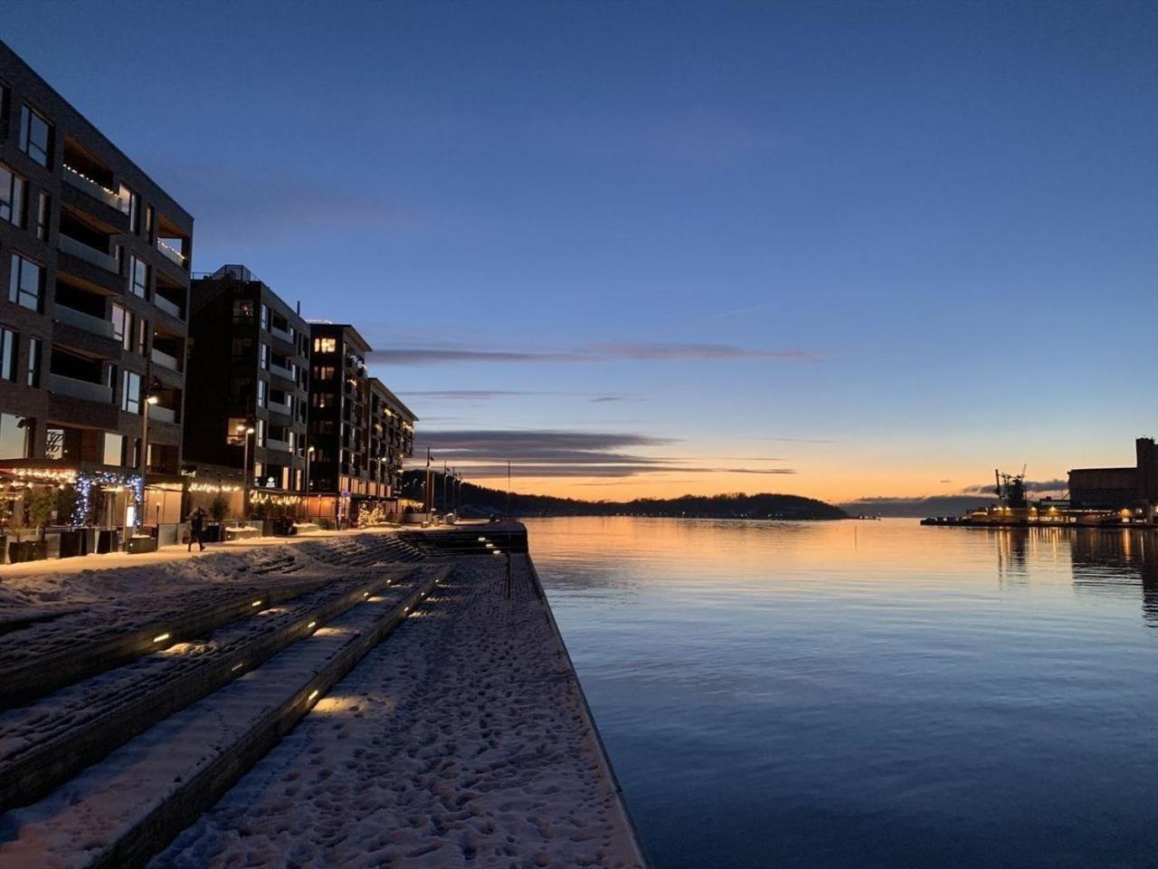 Luxury 2-Bedroom Apartment With Seaview In Oslo City Center Екстериор снимка